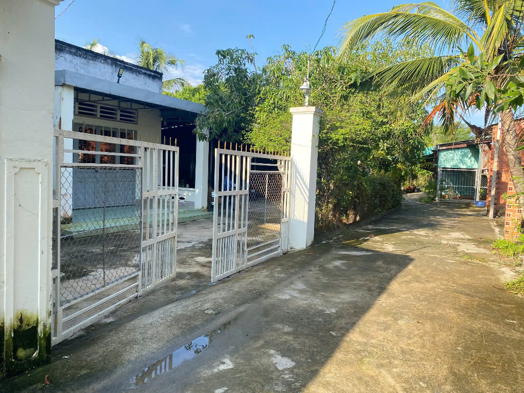 Bán 1000m2 Nhà Đất Chính chủ, Thổ cư 100m2 Tại xã Thái Bình, huyện Châu Thành, Tây Ninh, Giá chỉ 85tr/m ngang