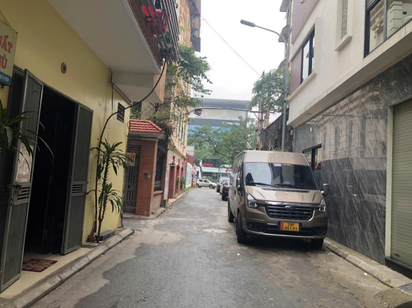 Bán nhà ngõ 554 Nguyễn Văn Cừ 40m x 4T dân xây, oto chỉ nhỉnh 10 tỷ LH: 0936123469