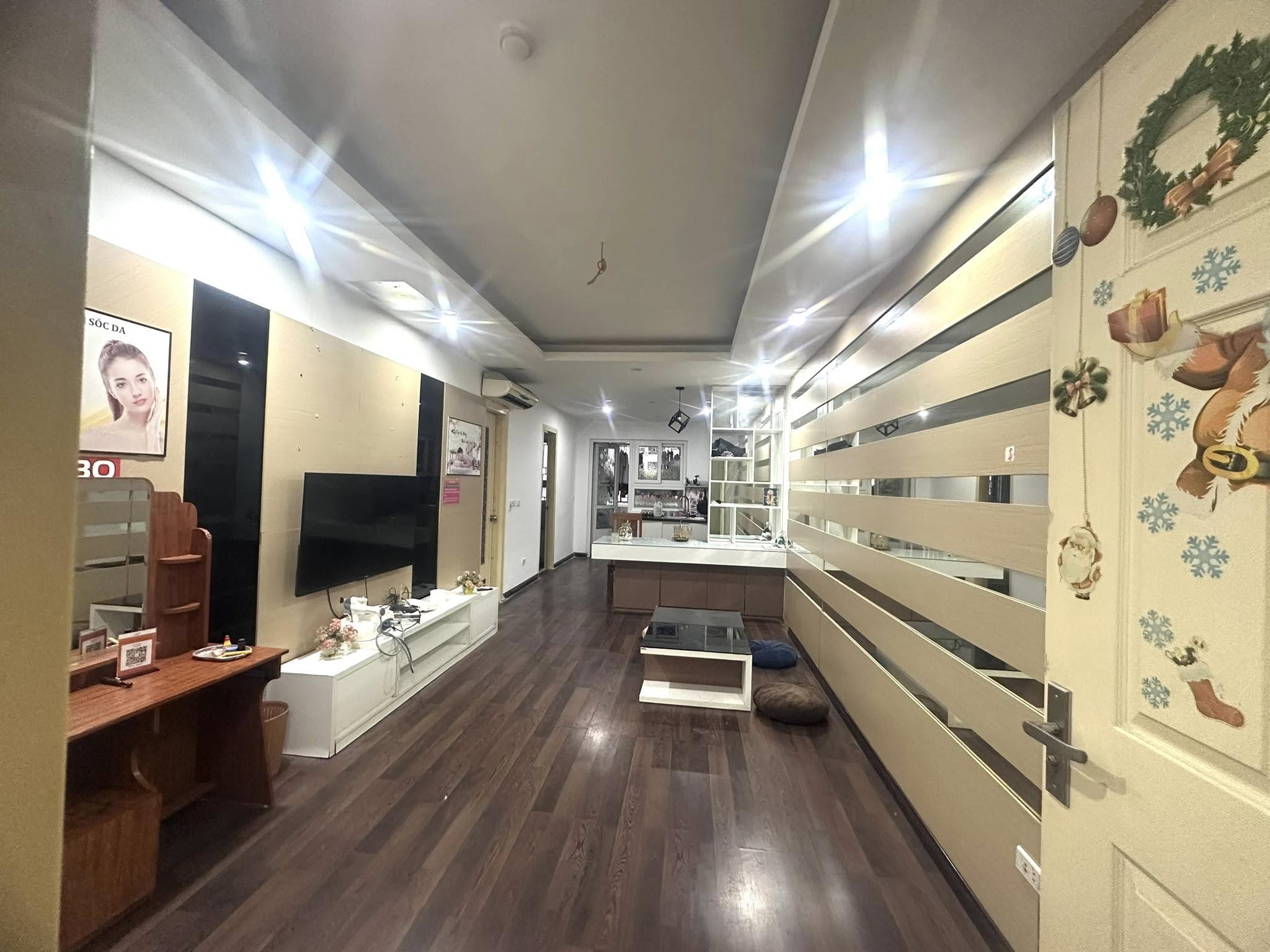 P304 Chung cư HH4A Linh đàm - hm