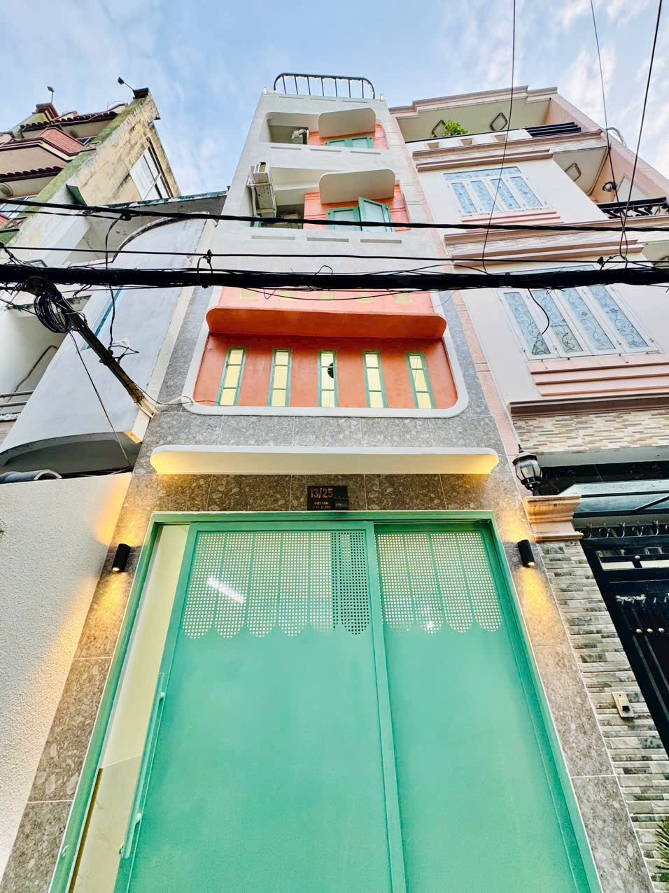 Nhà 5 tầng 50m², phường 15, quận phú nhuận, tài chính chỉ có 8.45 tỉ