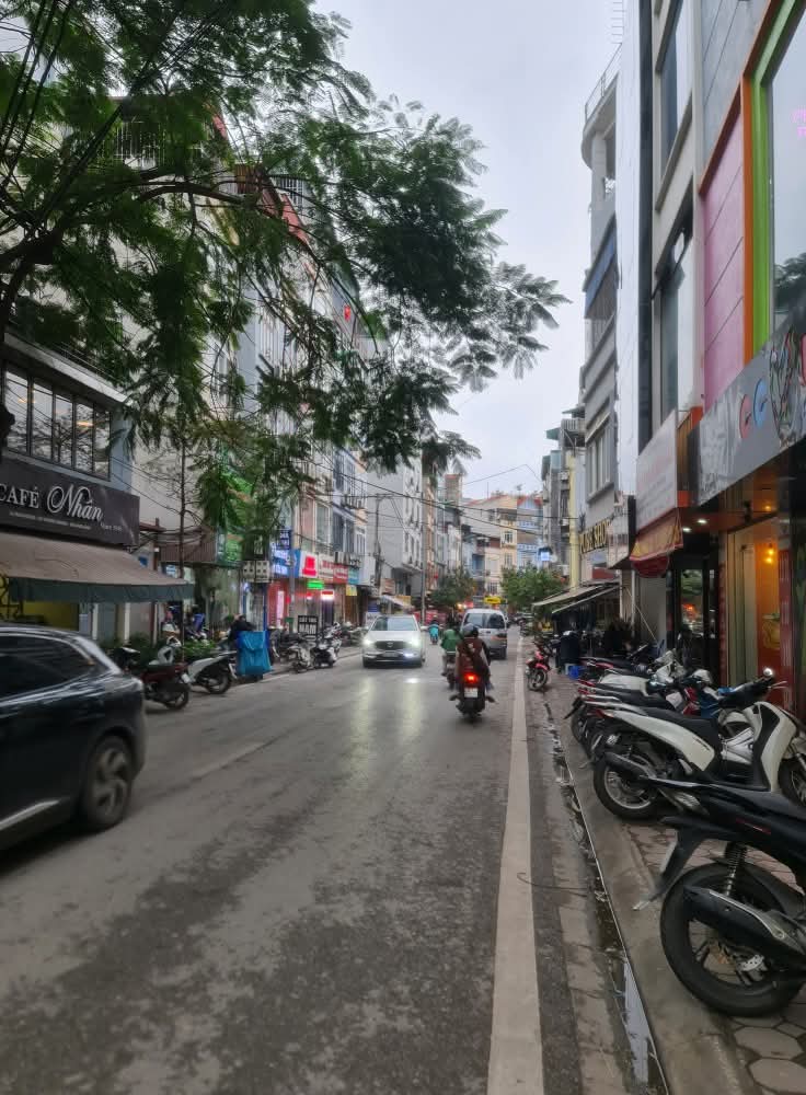 TAM KHƯƠNG - 6 TẦNG THANG MÁY - 9 NGỦ - Ở HAY CHO THUÊ ĐỀU ĐƯỢC - 10M RA MẶT PHỐ