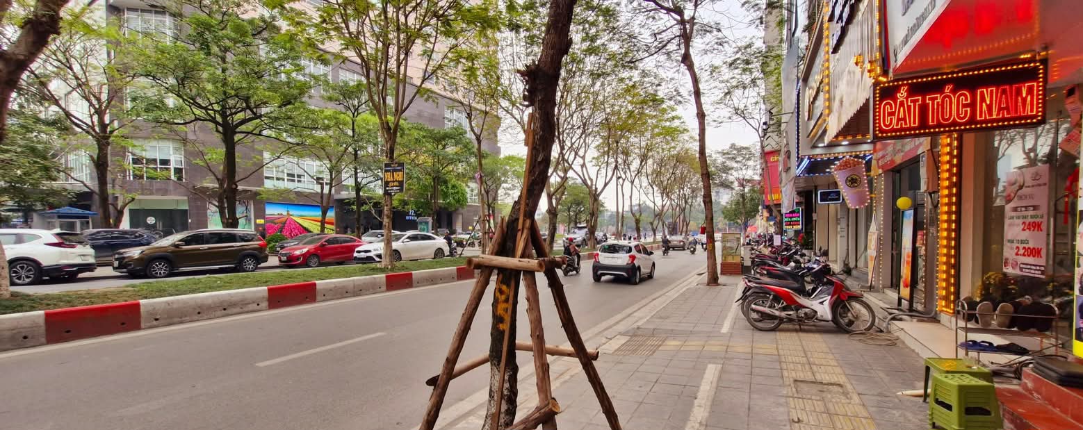29 TỶ MT 4m, SIÊU PHẨM HIẾM MẶT PHỐ TRẦN ĐĂNG NINH, 2 MẶT TIỀN SỔ VUÔNG ĐẸP , VỈA HÈ KINH DOANH SẦM UẤT.