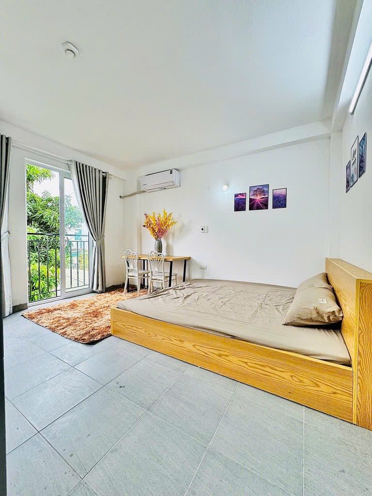 Bán nhà khu vực Giải Phóng, Đống Đa, ô tô tránh, 57m2, 4 tầng, gần ĐH Bách Khoa, ở yên tĩnh, trên ở dưới kinh doanh, 13 tỷ.