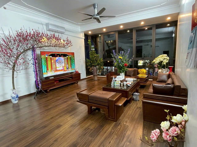 ✨ Bán Nhà Mặt Phố Láng Hạ 120 m2 5t MT 5.4 K/Doanh VP Ngân Hàng 61 Tỷ Quận Ba Đình ✨