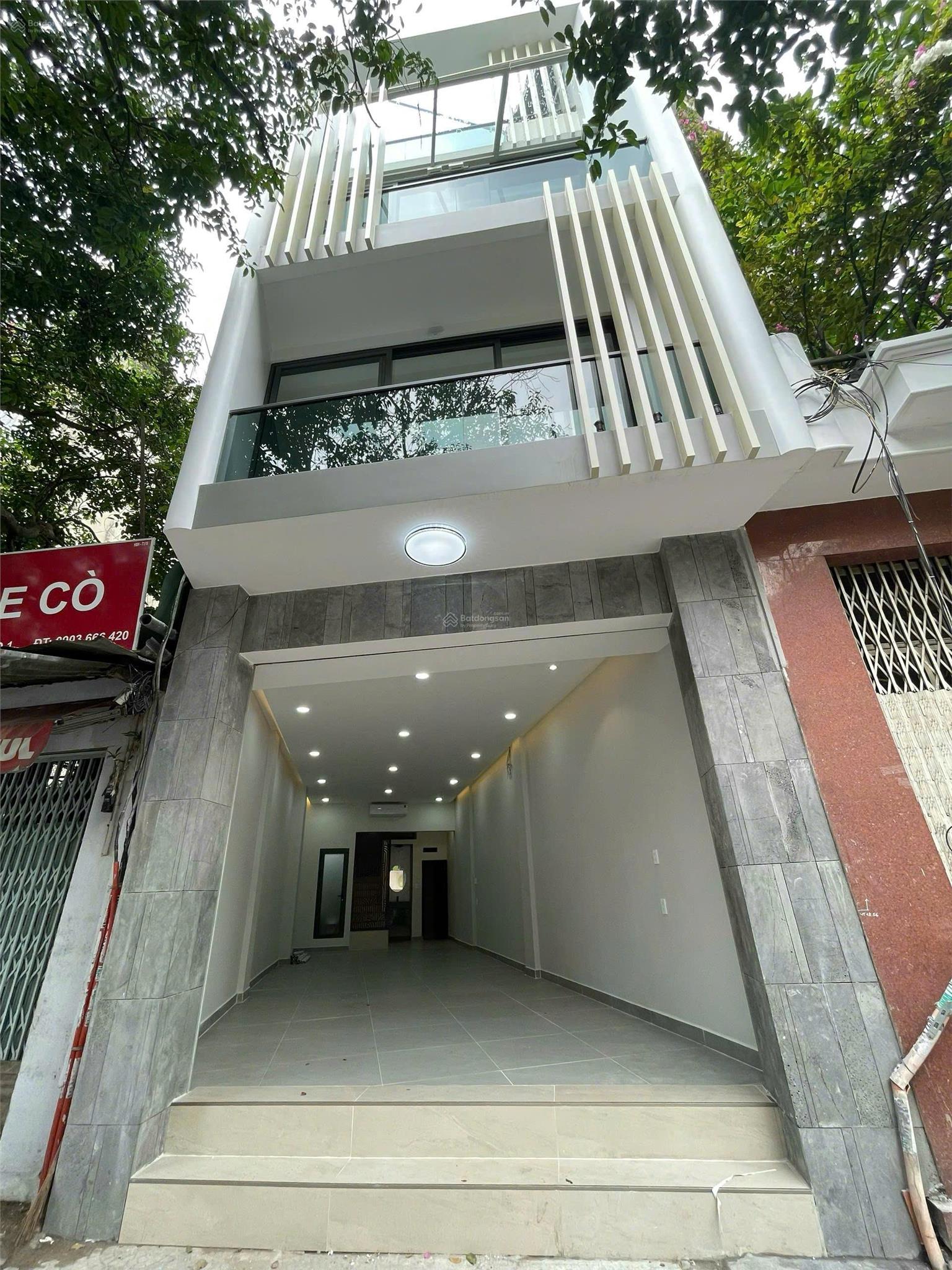 Chính chủ cho thuê VP/MBKD 4 tầng tại Lê Thị Riêng- p. Bến Thành, Q1. Giá 70TR/THG