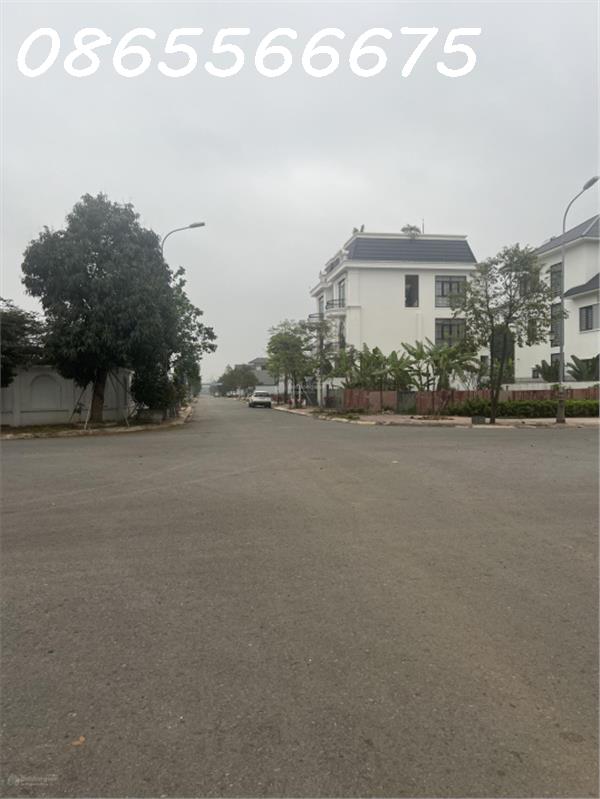 Chính chủ cần bán lô góc 2 mặt tiền đường 33m Nam Vĩnh Yên, 20m mặt tiền LH 0865566675