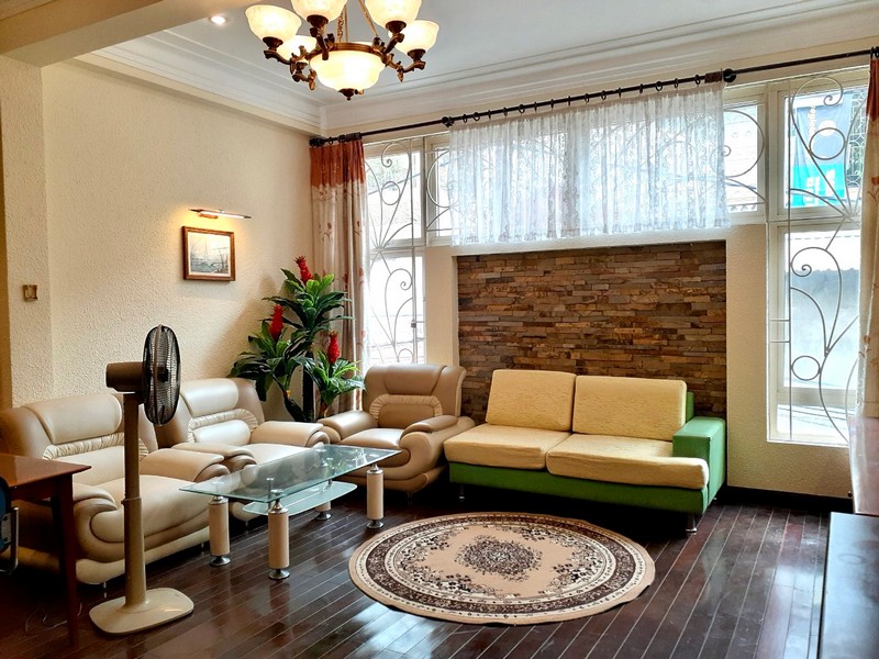 Bán nhà Tôn Đức Thắng 37m2x4 tầng, lô góc ngõ thông, mặt tiền rộng chỉ 5 tỷ