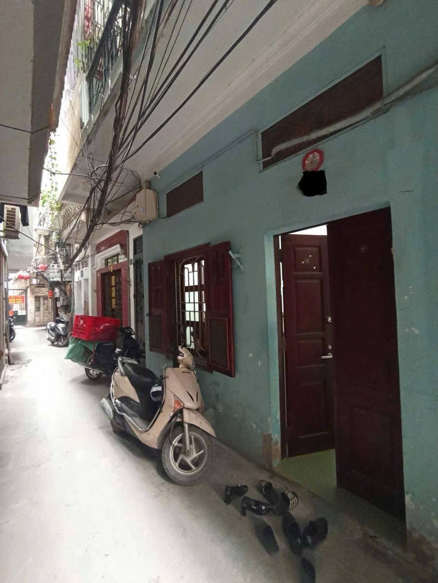 Bán nhà mặt ngõ Lệnh Cư Đống Đa 50m2, mặt tiền 4m, giá bán 9.9 tỷ ngõ thông
