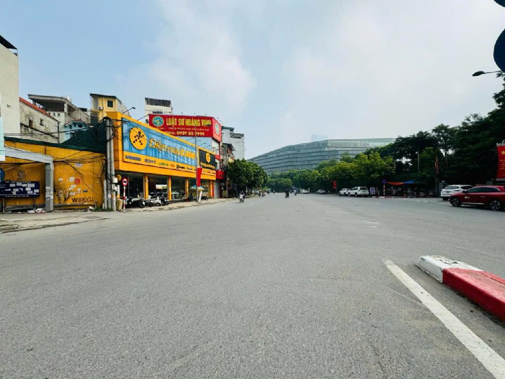 BÁN ĐẤT THỔ CƯ 860M2 - VỊ TRÍ VÀNG AU CƠ - NHẬT TÂN - TÂY HỒ - 232 tr/m2 - SỔ ĐỎ