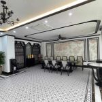  230m2 - 5