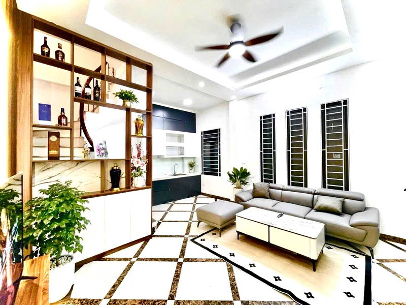 NHÀ ĐẸP XÂY CHẮC CHẮN, GẦN PHỐ Ở SƯỚNG, DÂN CHÍ CAO, SỔ VUÔNG VẮN, TIỆN ÍCH BẠT NGÀN.
