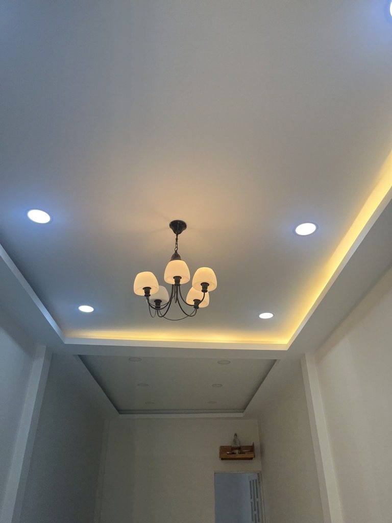 BÁN NHÀ MỚI TINH, HXH, HOÀN CÔNG ĐỦ, NGAY PHAN VĂN HỚN, TÂN THỚI NHẤT, Q12
