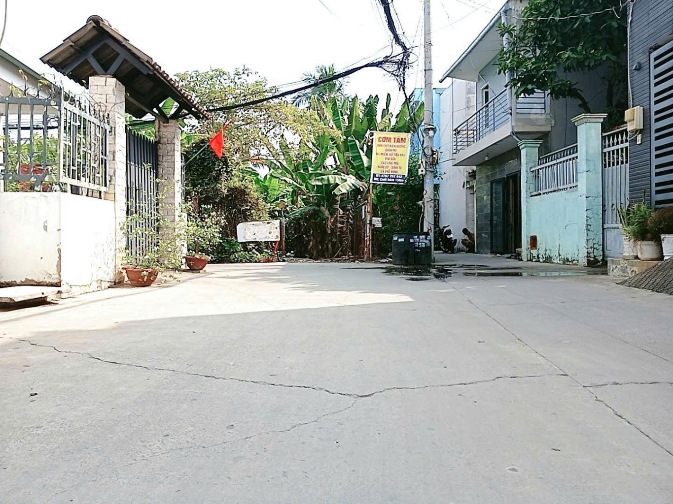 CẦN BÁN GẤP - MẶT TIỀN XE HƠI NÉ 5.8 TỶ - 109M2 NGANG 6M - KHU DÂN DÂN TRÍ CAO - 100M ĐƯỜNG ĐÌNH PHONG PHÚ.