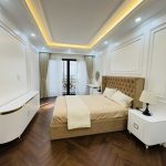 80m2