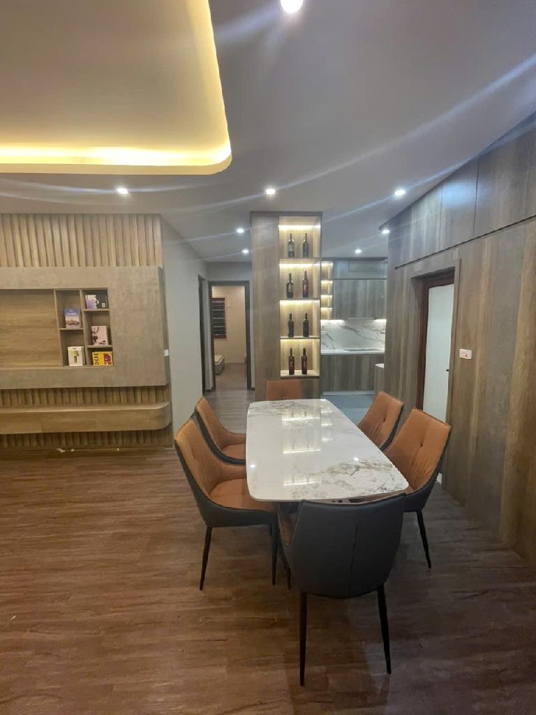 BÁN CĂN HỘ 3 PN - XUÂN LA - TÂY HỒ - 5.8 TỶ - SỔ ĐỎ