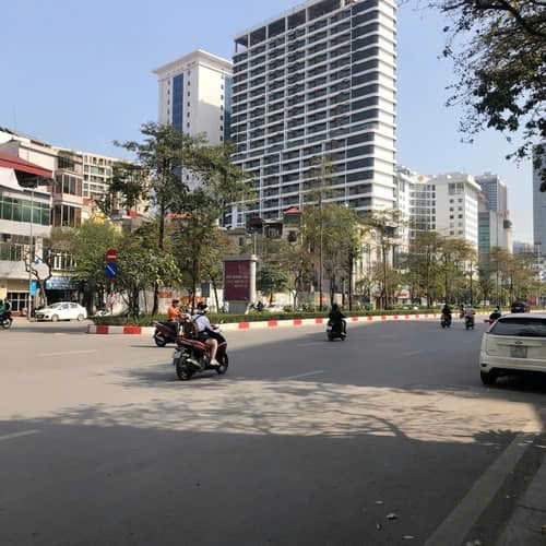 HOT! NHÀ MP VÕNG THỊ 220M 10 TẦNG THANG MÁY MT 12M Ô TÔ TRÁNH KD ĐỈNH GIÁ 110 TỶ 0878168006
