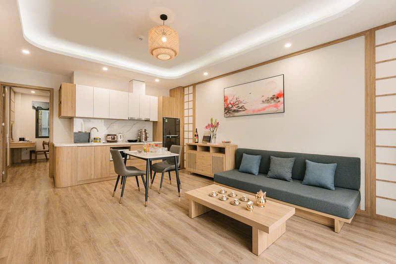 Bán nhà khu vực Tạ Quang Bửu, Hai Bà Trưng, nhà đẹp, ngõ ô tô, 48m2, gần ĐH Bách Khoa, vừa ở vừa kinh doanh, làm VP 12 tỷ.