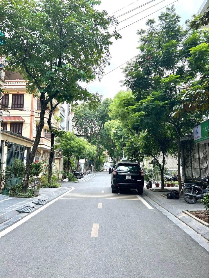 Siêu hiếm KĐT Định Công Trần Nguyên Đán 79m2, ở vip, kd văn phòng, 25.5 tỷ.