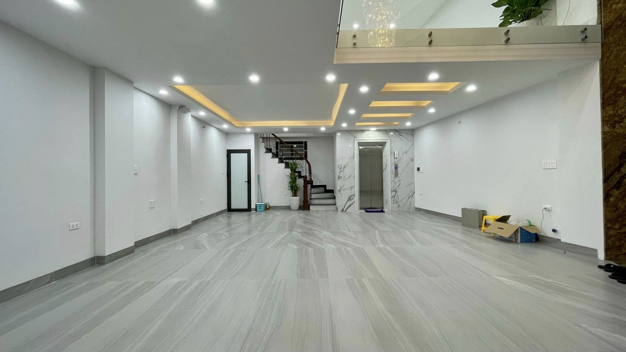 58m2