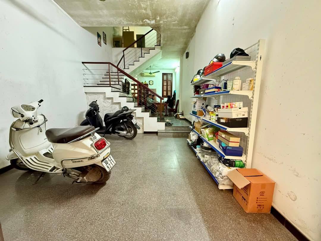 Bán nhà phân lô mặt ngõ ôtô vỉa hè 60m2 5T MT 4m 24.5 tỷ Hoàng Quốc Việt Cầu Giấy