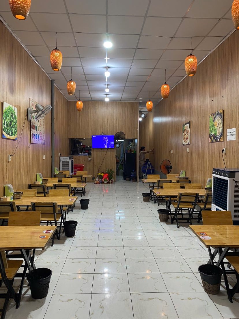 Sang mặt bằng đường Lã Xuân Oai ( cách ngã ba Lò Lu 200m)