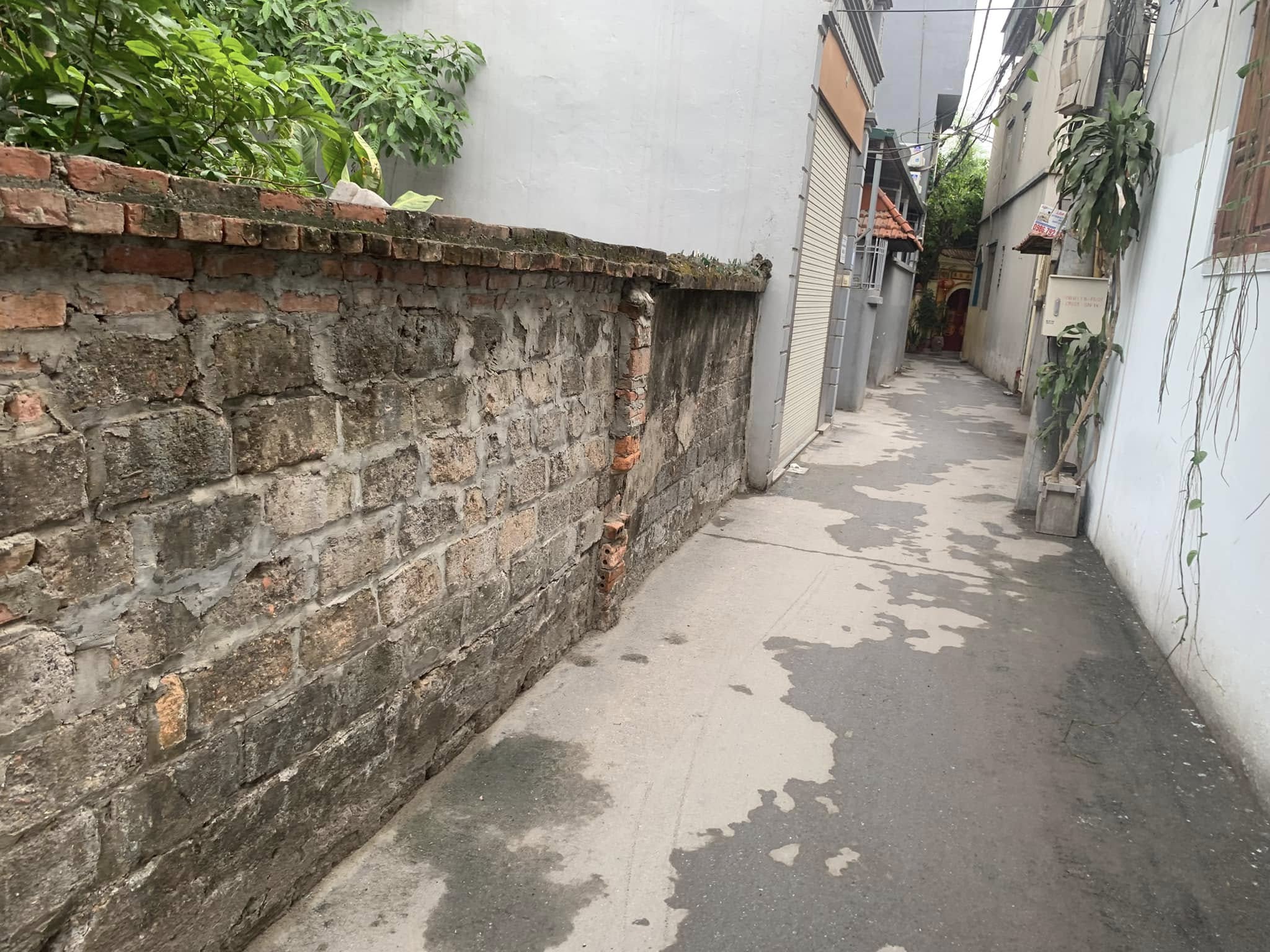 TÔI CẦN BÁN GẤP NHÀ 3 TẦNG PHỐ XUÂN PHƯƠNG QUẬN NAM TỪ LIÊM. 60M2 TÔI BÁN NHỈNH 5 TỶ. NGÕ RỘNG XE 3 GÁC – NHÀ TÔI XÂY