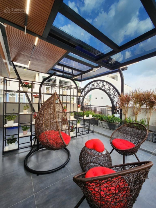 Bán nhà 15 CHDV, có thang máy, Trung Tâm quận 10, dòng tiền 130tr/th, chỉ 23 tỷ