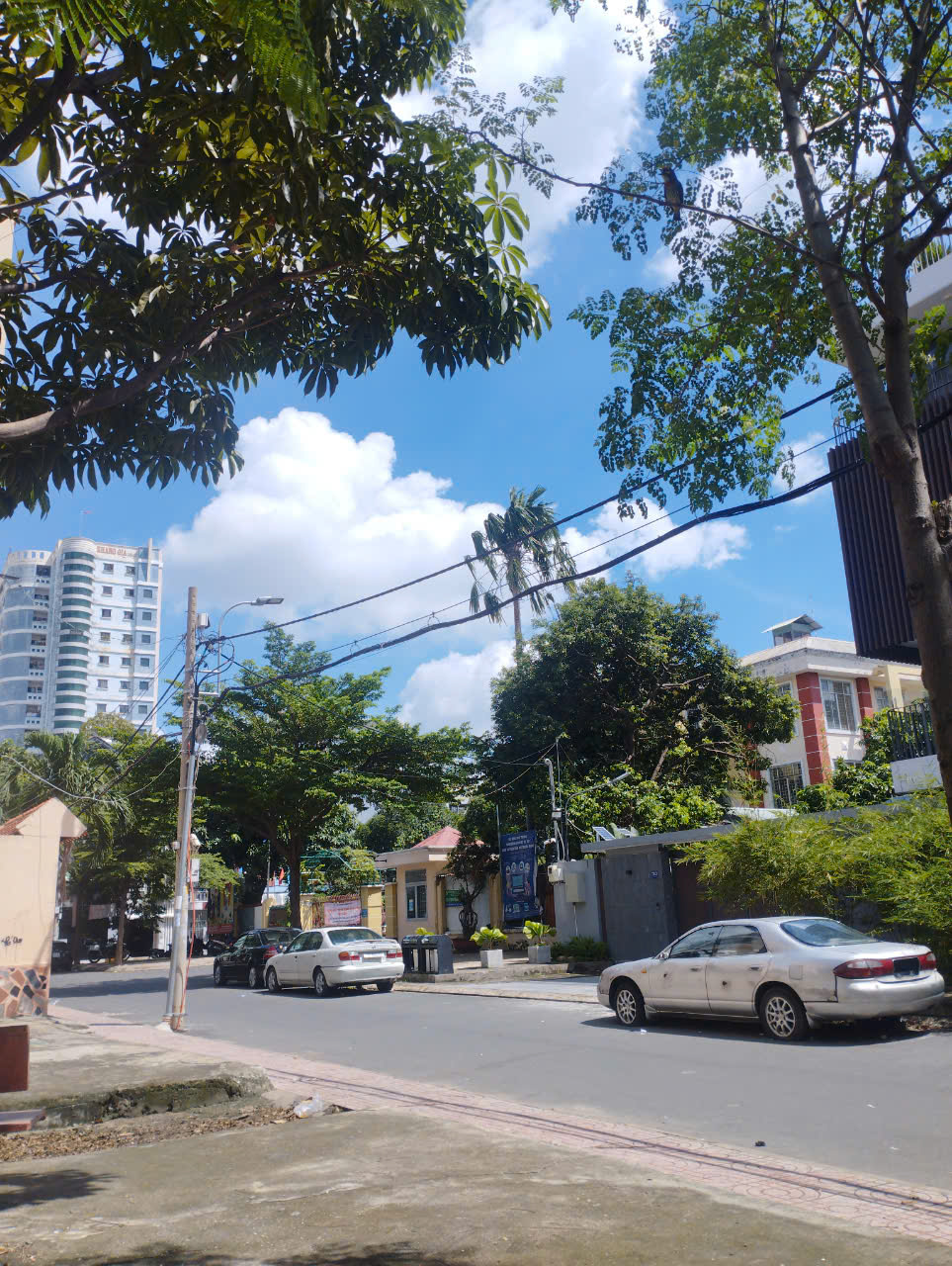 Bán Nhà Huỳnh Thiện Lộc - 4x16m - HXH Tránh Kinh Doanh - 4 tầng