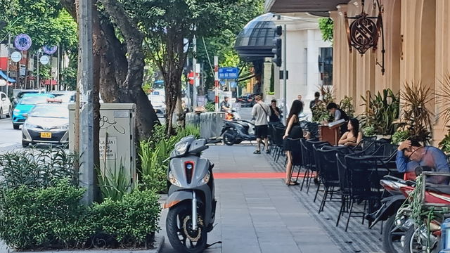 BÁN NHÀ MẶT PHỐ HÀNG BÀI, QUẬN HOÀN KIẾM, DT 90M2, 3TẦNG, 72 TỶ .
