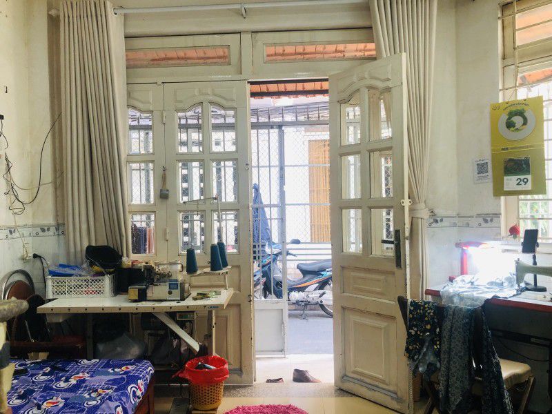 NHÀ Q4 - NGAY CC KHÁNH HỘI - TRUNG TÂM TIỆC CƯỚI REVERSIDE PALACE 4 SAO - SỔ ĐẸP 4x8M, 3 TẦNG - CHỈ 30M HẺM XE TẢI