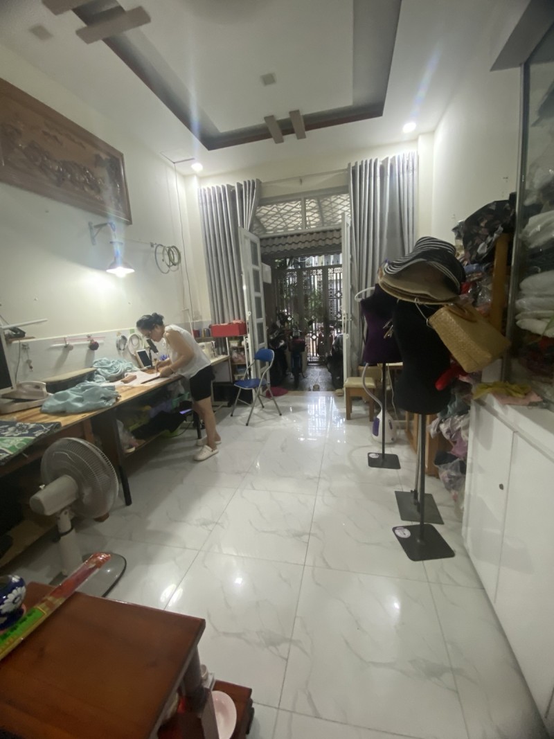 Bán nhà 60m2, 3 tầng, 4PN, 3WC, Nguyễn Văn Lịch, Linh Tây, Thủ Đức - 6.4 tỷ