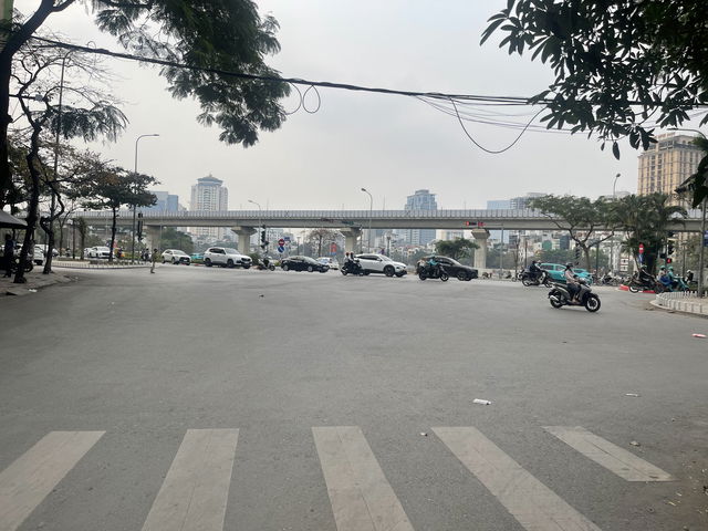 BÁN NHÀ PHỐ HOÀNG CẦU – ĐỐNG ĐA – PHÂN LÔ – Ô TÔ TRÁNH – VỈA HÈ – VỪA Ở VỪA KINH DOANH – SÁT ĐH THỦY LỢI, ĐH CÔNG ĐOÀN. 50M MT5M – 22.5 TỶ