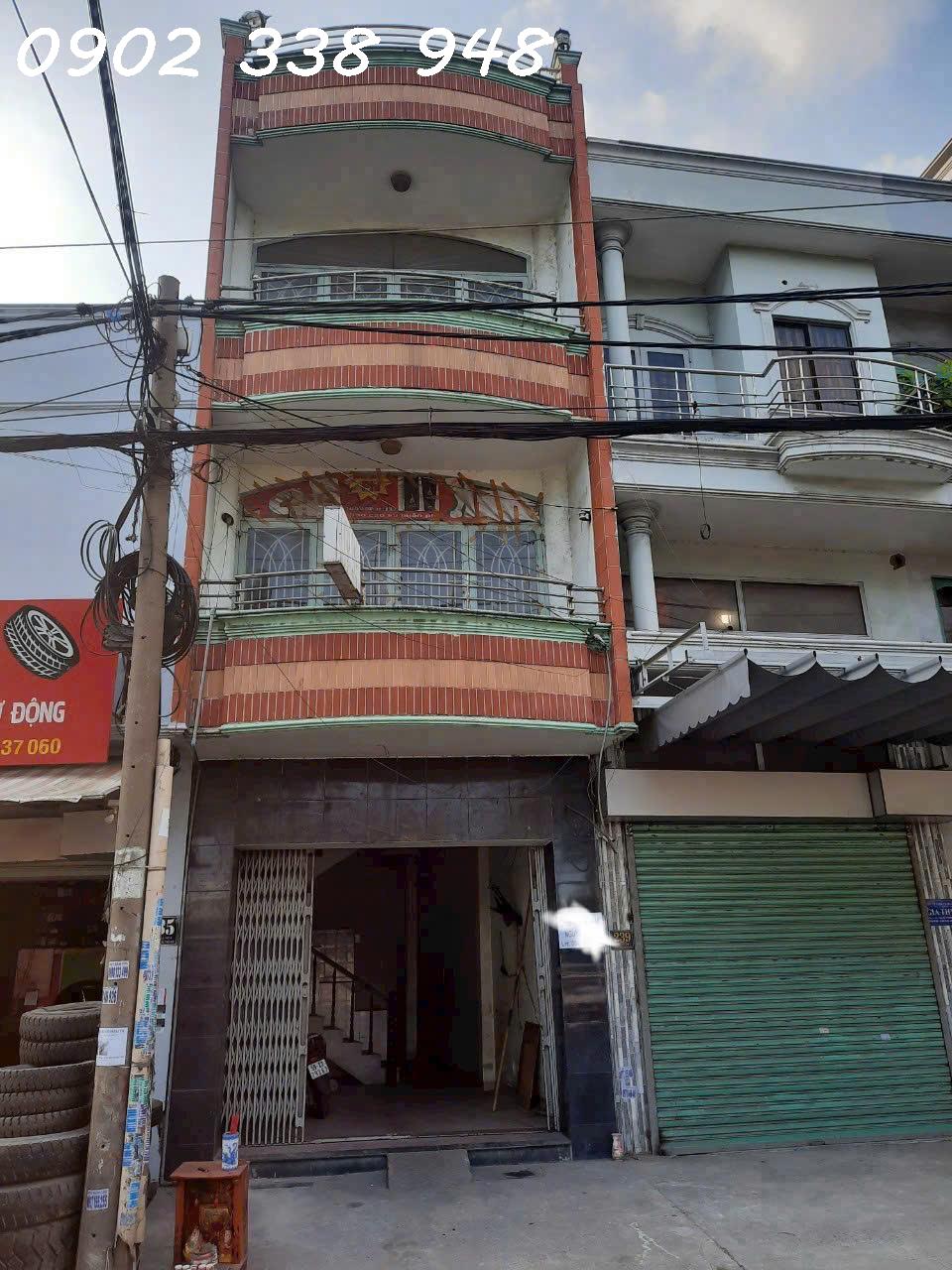 BÁN NHÀ MẶT TIỀN QL1 – 3 TẦNG – KINH DOANH SẦM UẤT – GIÁ CHỈ 2.8 TỶ VỚI ID HOU-106