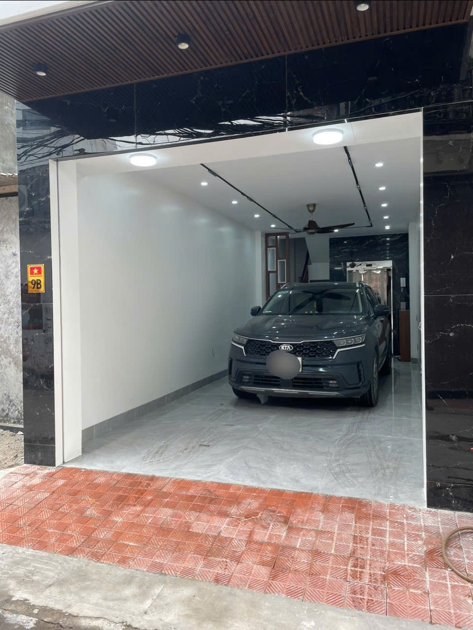 Bán nhà mới ngõ 61 Phạm Tuấn Tài, Cầu Giấy, 46m2, 2 mặt ngõ, thang máy, ôtô, ngõ thông, 14 tỷ
