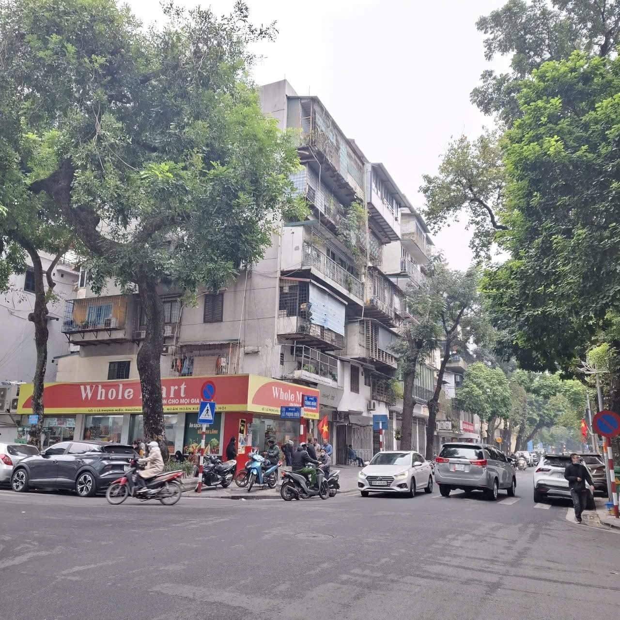 BÁN CĂN HỘ TẬP THỂ LÊ PHỤNG HIỂU TÔNG ĐẢN HOÀN KIẾM - 80M 2PN - CĂN GÓC VIEW MẶT PHỐ GẦN NHÀ HÁT LỚN