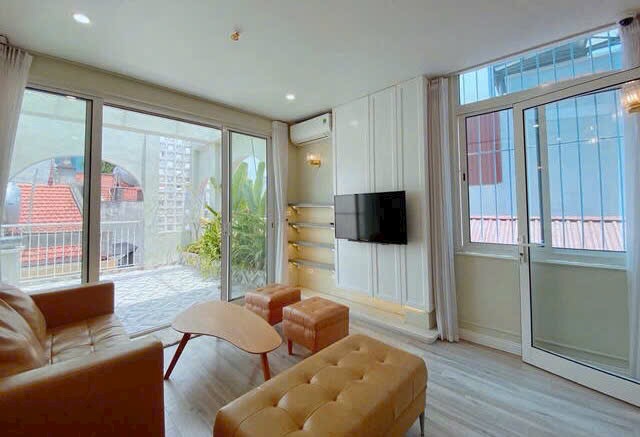 Nhà Đẹp Phố VIP Ba Đình - An Sinh Tuyệt Vời Diện tích: 65m² - 5 tầng Không gian yên tĩnh - Sống đẳng cấp Ngõ rộng Giá: 17.3 tỷ