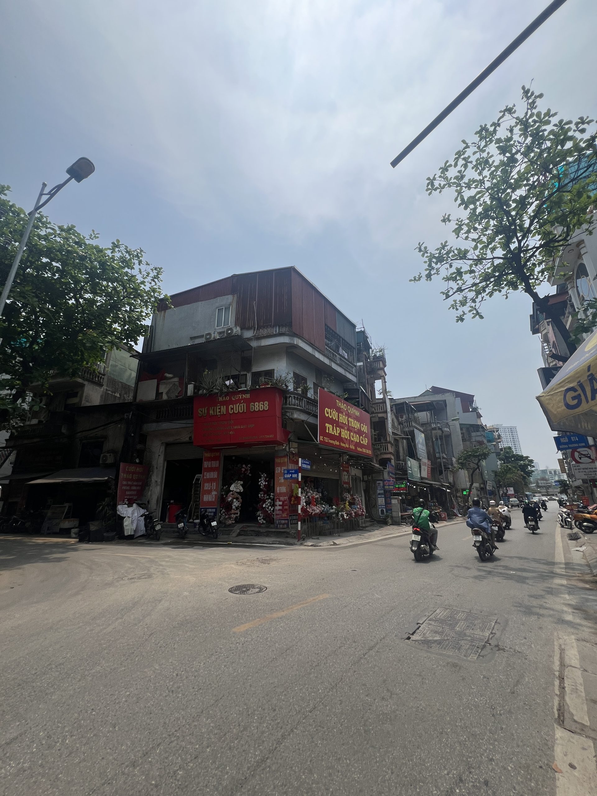 Bán gấp nhà Giáp Nhị, Hoàng Mai 35m ô tô đỗ cửa, nhà đẹp full nội thất nhỉnh 7 tỷ
