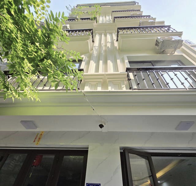 Bán nhà Đội Cấn Ba Đình, 34m 6 tầng Thang Máy 10.3 tỷ, nhà đẹp - mặt tiền rộng - ngõ thông - trước nhà rộng. Liên hệ - 0978900664