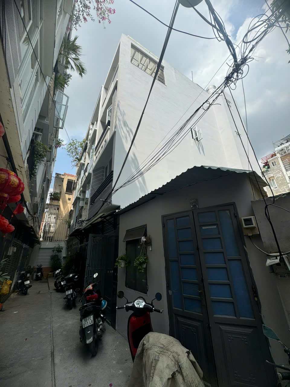 Nhà đường Nguyễn trọng Tuyển.P.15.Q.Phú Nhuận.Giá dưới 7 tỷ.