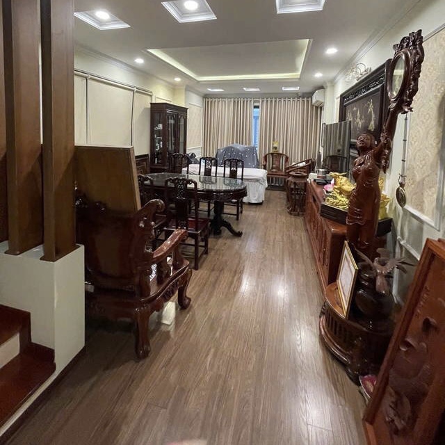 Nhà Đẹp Lung Linh - 3 Thoáng Tại Ba Đình Diện tích: 58m² - 6 tầng ✨ Full nội thất - Ở ngay Nhà 3 mặt thoáng - Vị trí siêu đẹp Giá: 14.5 tỷ