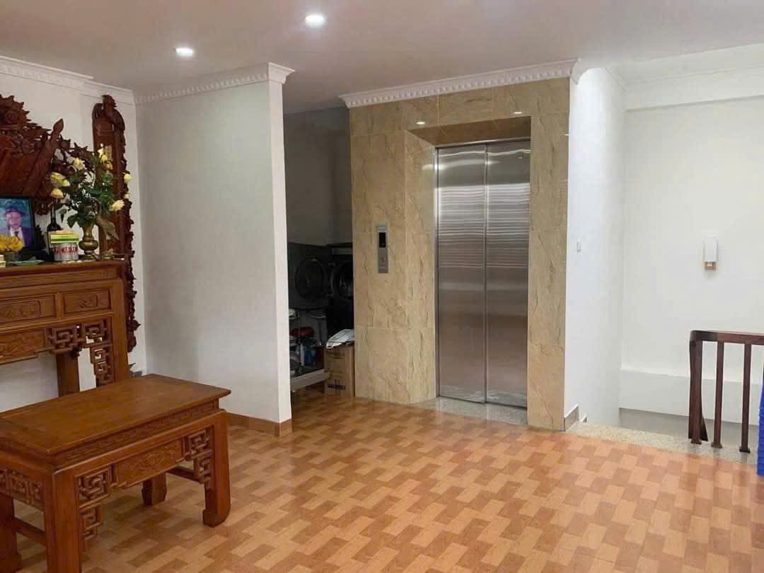 Bán Gấp Nhà Phân Lô Xuân La, Tây Hồ 38m² – Thang Máy – Ô Tô – Cực Đẹp Giá Chỉ 11.7 Tỷ
