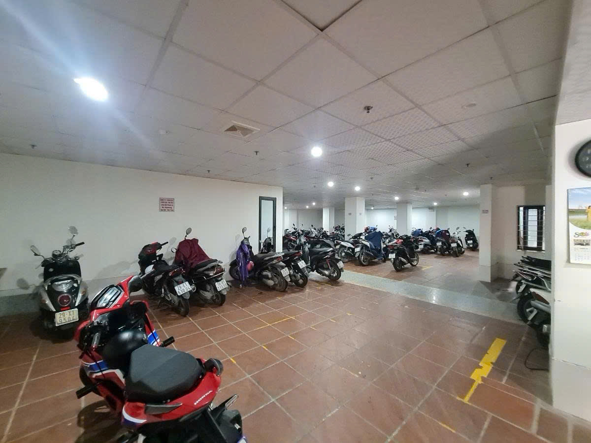 Bán tòa nhà mp Lê Thanh Nghị, Hai Bà Trưng 450m.10T, MT 15m vỉa hè ô tô, KD tốt 280 tỷ 0866429734