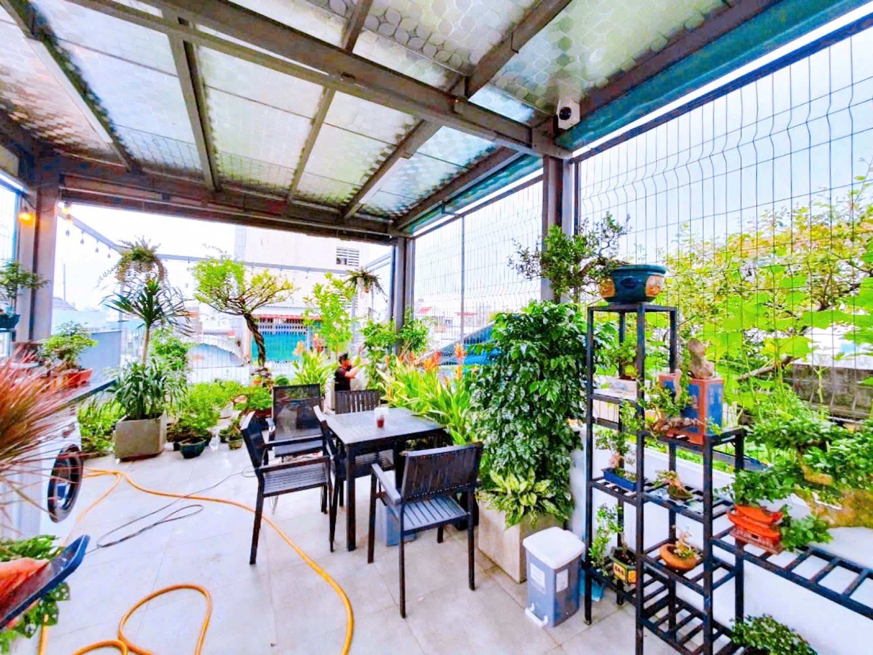 Bán nhà QUẬN TÂN BÌNH - lô góc 2 mặt hẻm Ô tô Cách Mạng Tháng Tám - sổ vuông 4x15.7m, Giá 15.8 tỷ
