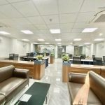  230m2 - 4