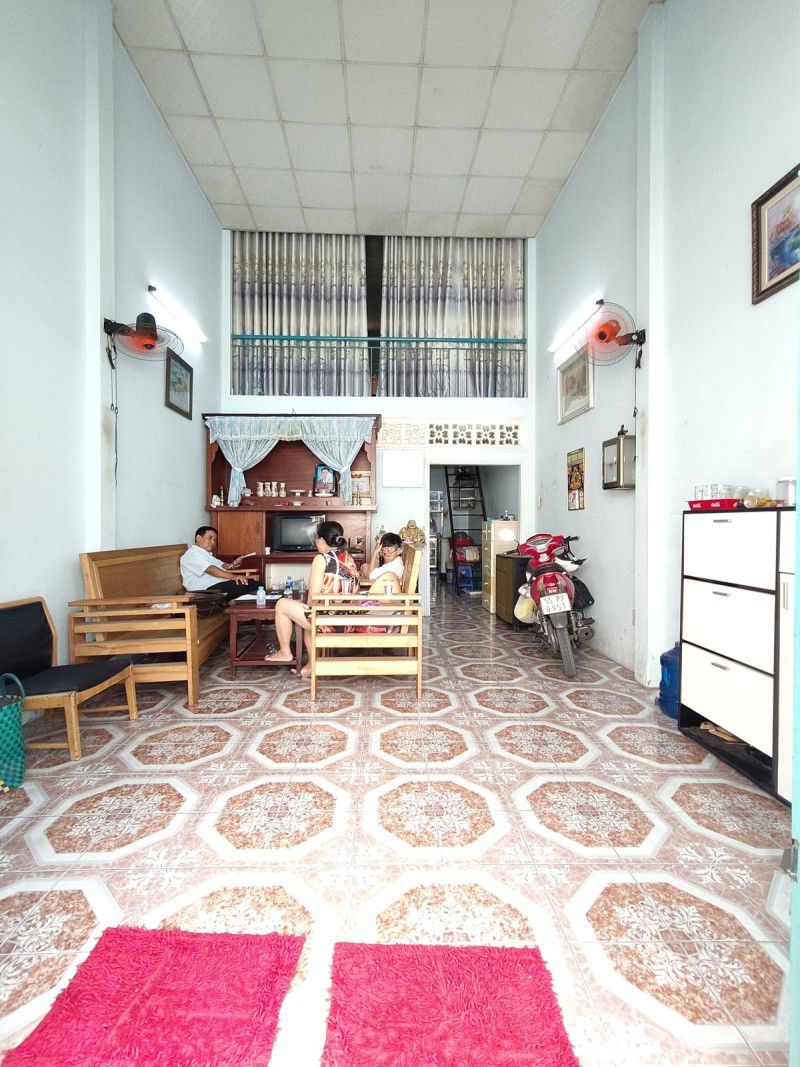 NHÀ TÂN PHÚ - 60M - 2 TẦNG - 2PN - SỔ HỔNG RIÊNG - GIÁ CHỈ 4 TỶ