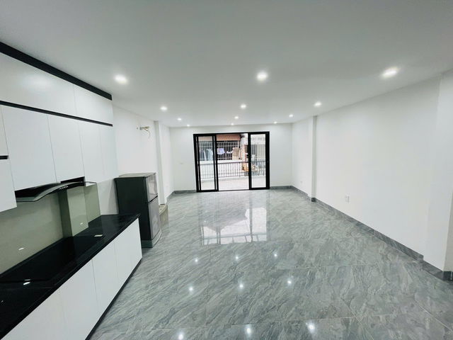 HIẾM!! DỊCH VỌNG, CẦU GIẤY - BA GÁC ĐỖ CỬA- NHÀ DÂN XÂY- MỘT NHÀ RA PHỐ - 46M chỉ 8.7 tỷ