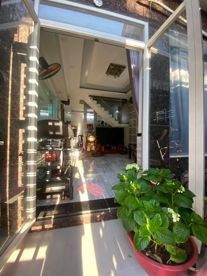 Bán nhà 3 tầng, 75m², 3PN, 4WC, Hiệp Bình Chánh, Thủ Đức - 5.99 tỷ