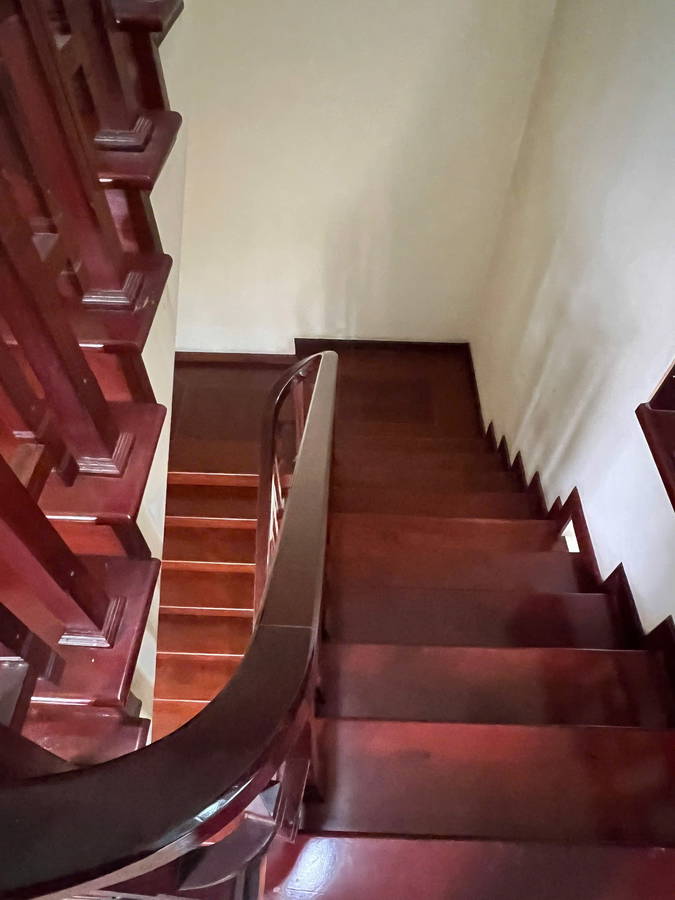 tôi cần bán gấp nhà 45m giá 13.5 tỷ tại chùa bộc đóng đa , Ô TÔ ,KINH DOANH.