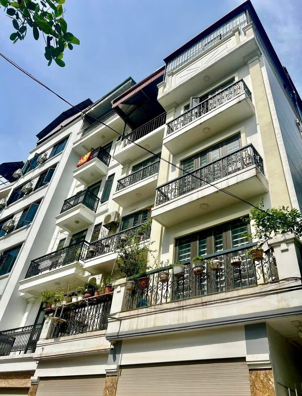 SIÊU PHẨM 2 MẶT THOÁNG 8 TỶ CÒN LẠI DUY NHẤT TẠI CẦU GIẤY 34M – 6 TẦNG – MT 4.1M