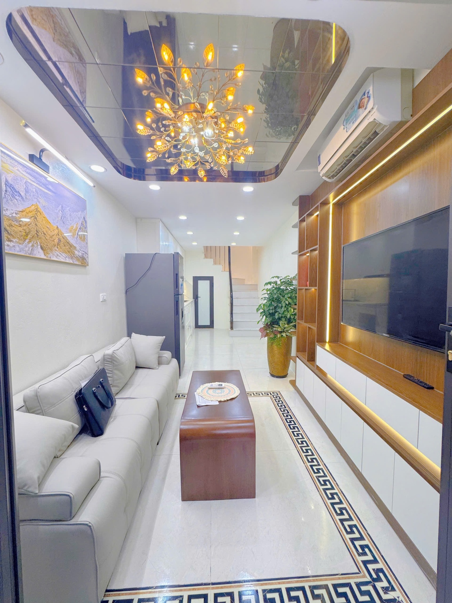 Siêu Phẩm Bùi Xương Trạch Thanh Xuân , 68m 4T , ngõ thông , xe bác gác tránh 7.7 tỷ.